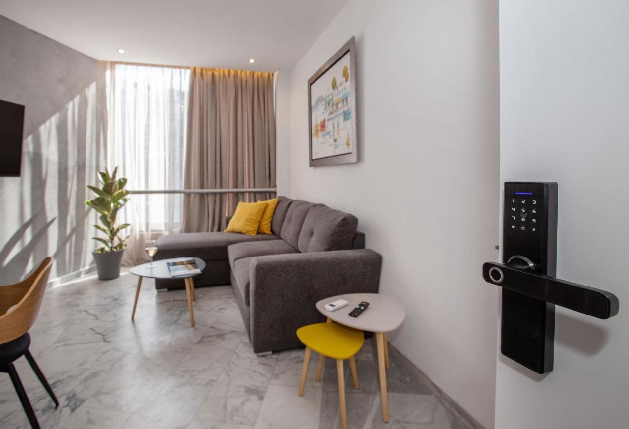 Iconic Athens Suites エクステリア 写真